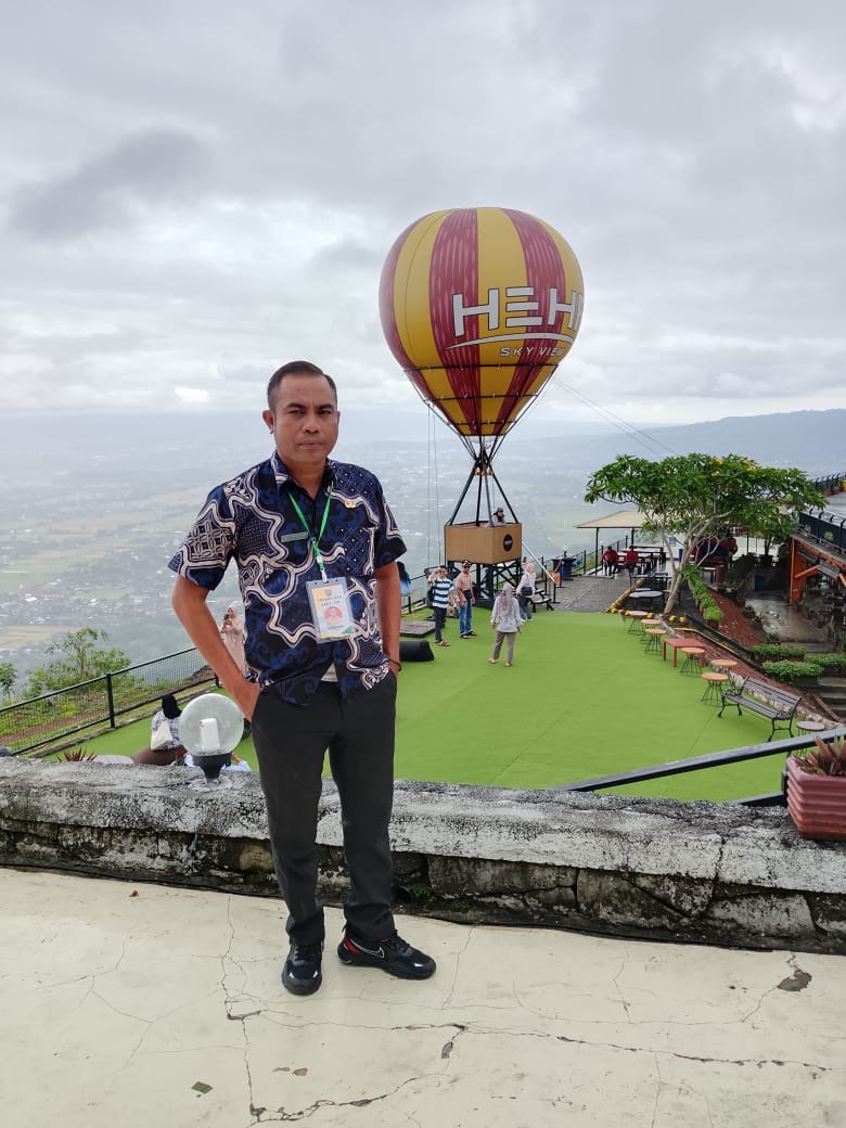 Agustinus S. Klau, S.Kep,Ns